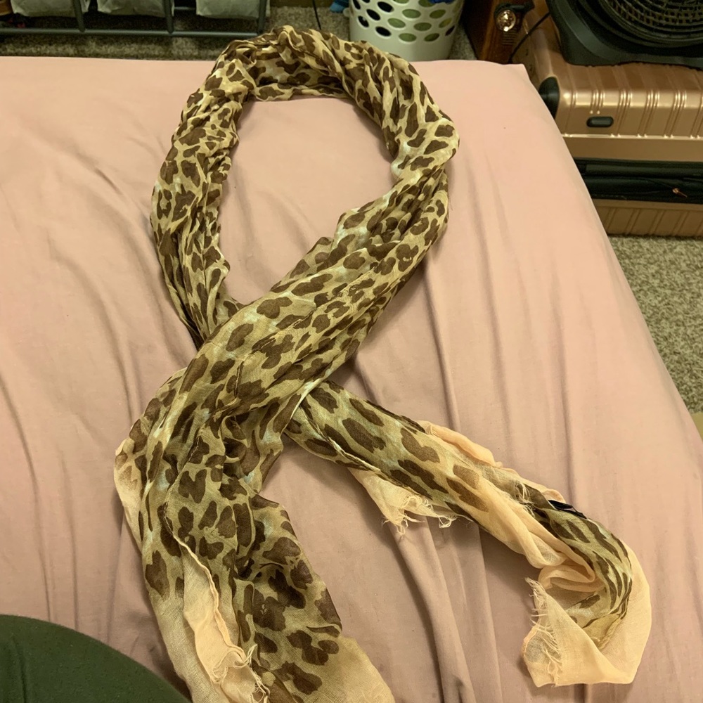 Rue21 scarf
